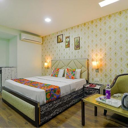Fabhotel Prime Z Grand Ludhiana Bagian luar foto