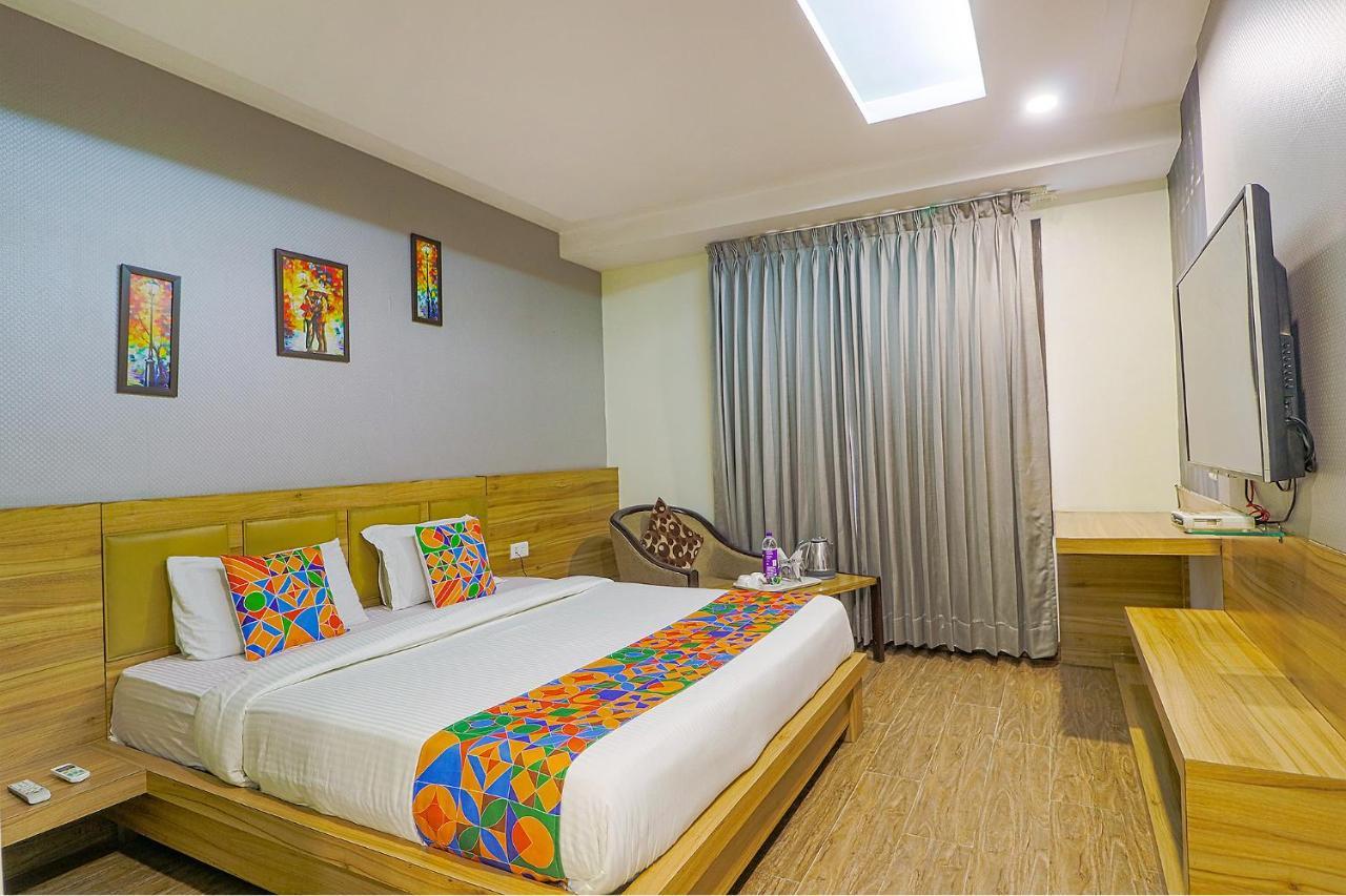 Fabhotel Prime Z Grand Ludhiana Bagian luar foto