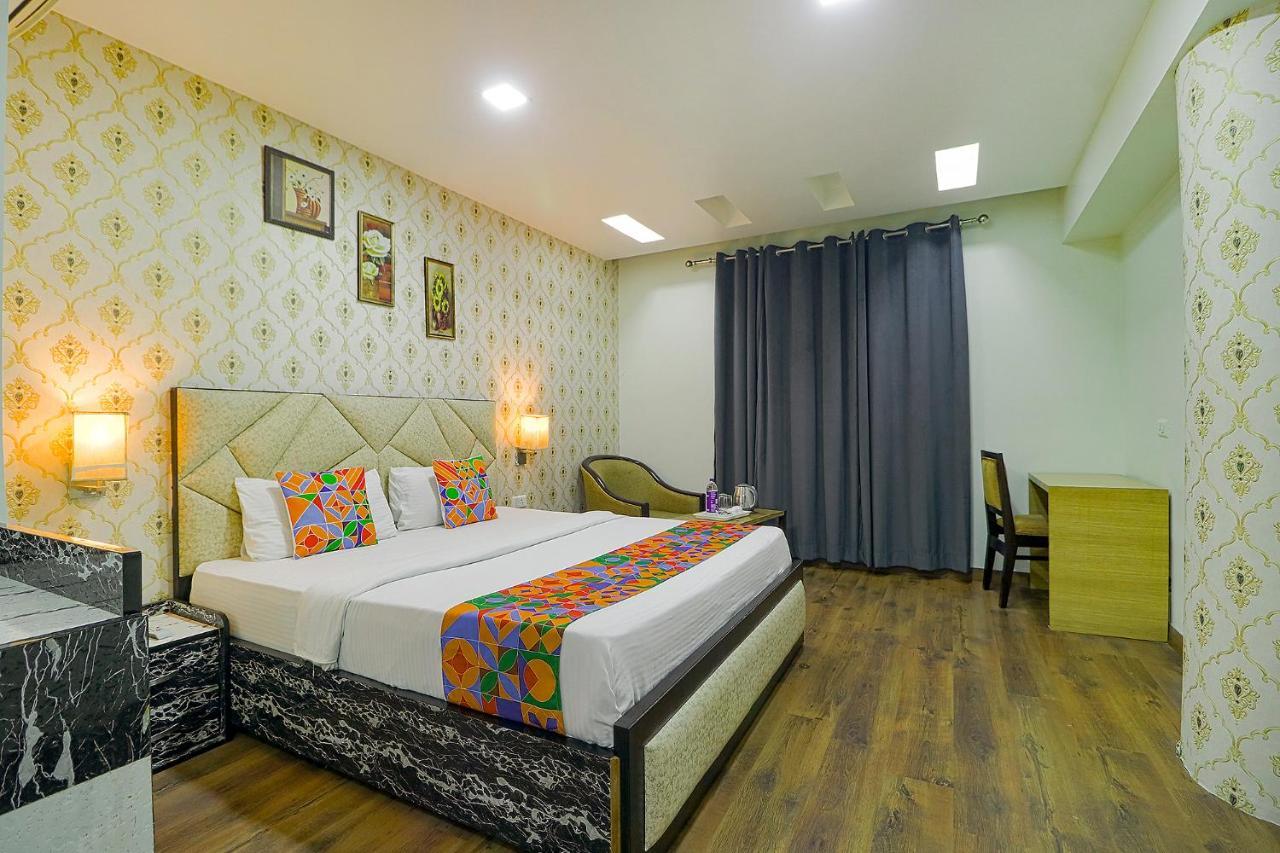 Fabhotel Prime Z Grand Ludhiana Bagian luar foto
